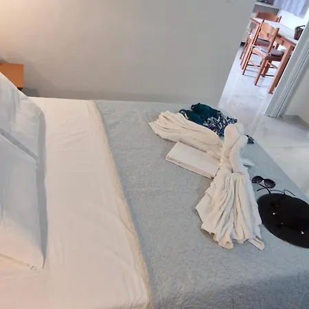 La Maison De Christine -adults Only Bed and Breakfast