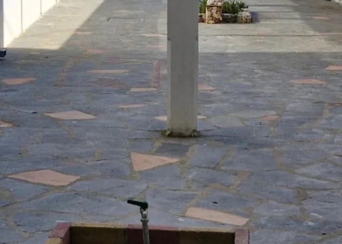 La Maison De Christine -adults Only * 克里斯阿穆迪亚