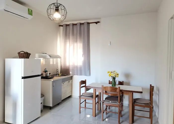 La Maison De Christine -adults Only 住宿加早餐酒店 *