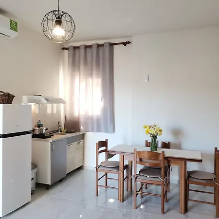 La Maison De Christine -adults Only Bed and Breakfast *